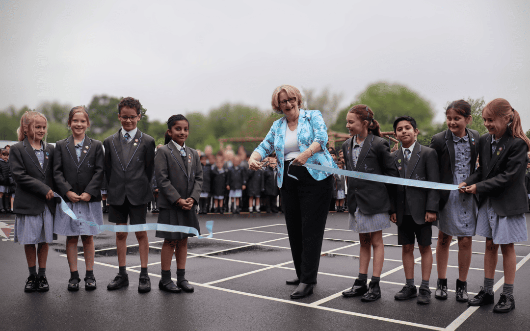 MP Mary Robinson praises the great work of Pupil Parliament on a visit to launch new play equipment at Cheadle Hulme Primary School